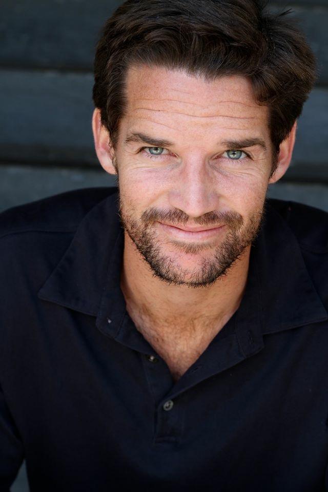 actor James Lowe large photo