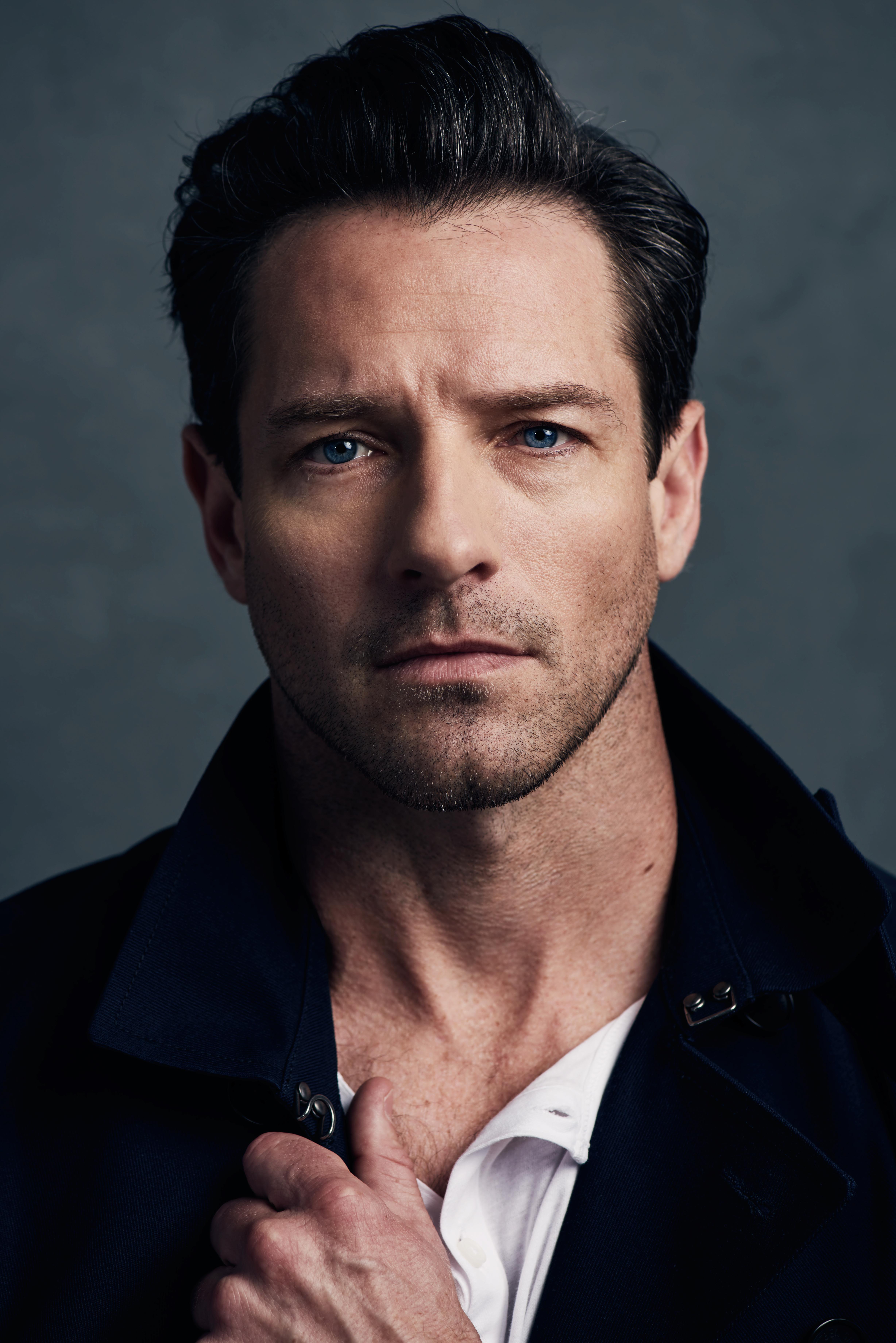 actor Ian Bohen large photo