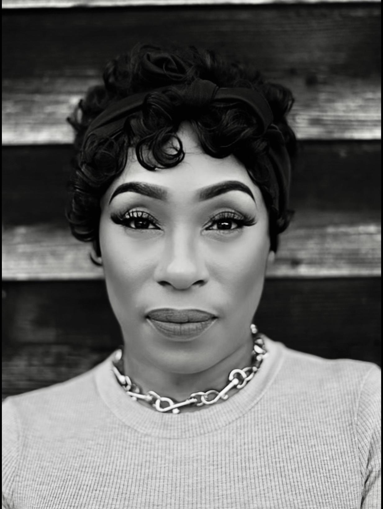 actor Natasha Eli Pearson large photo