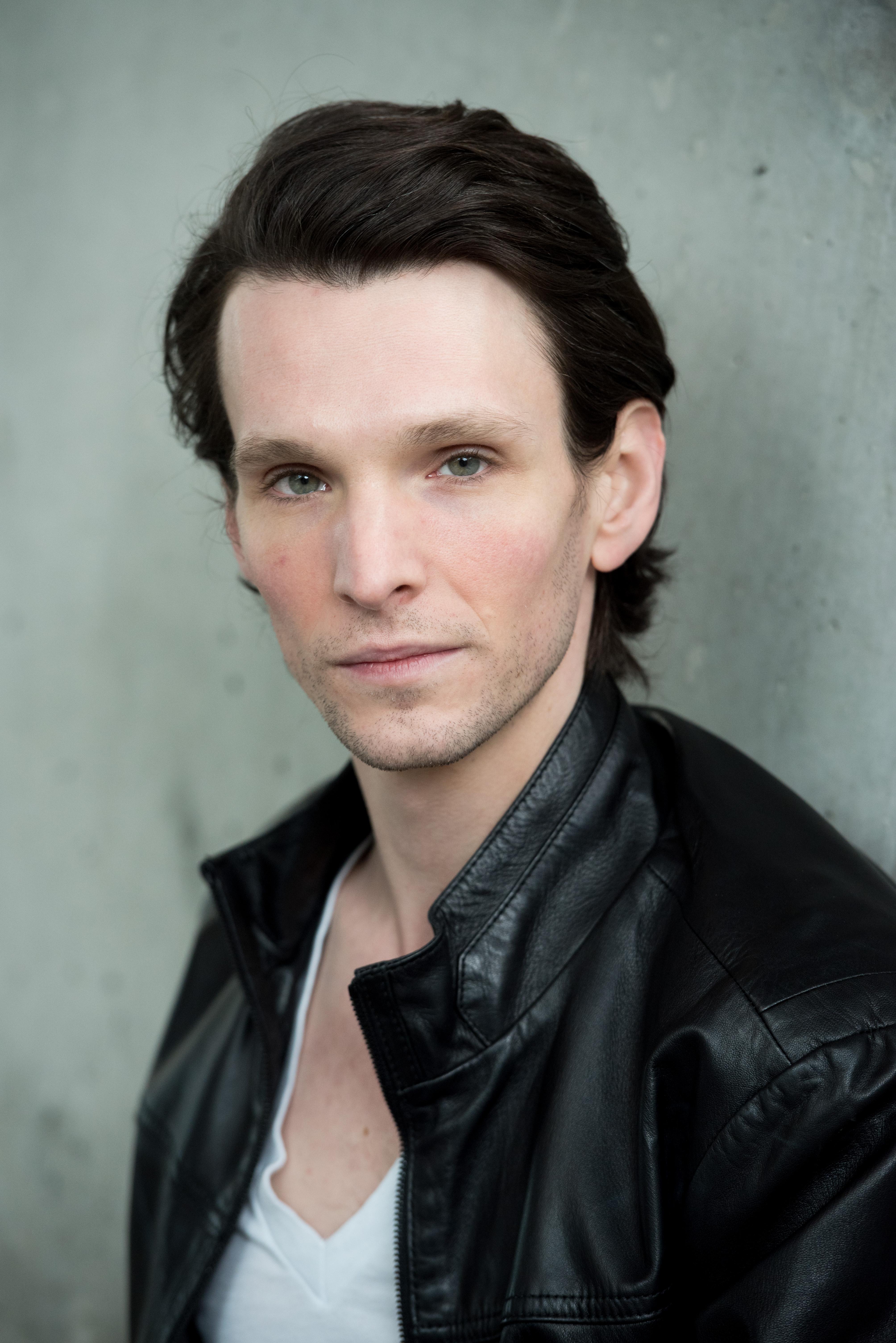 actor Sabin Tambrea large photo