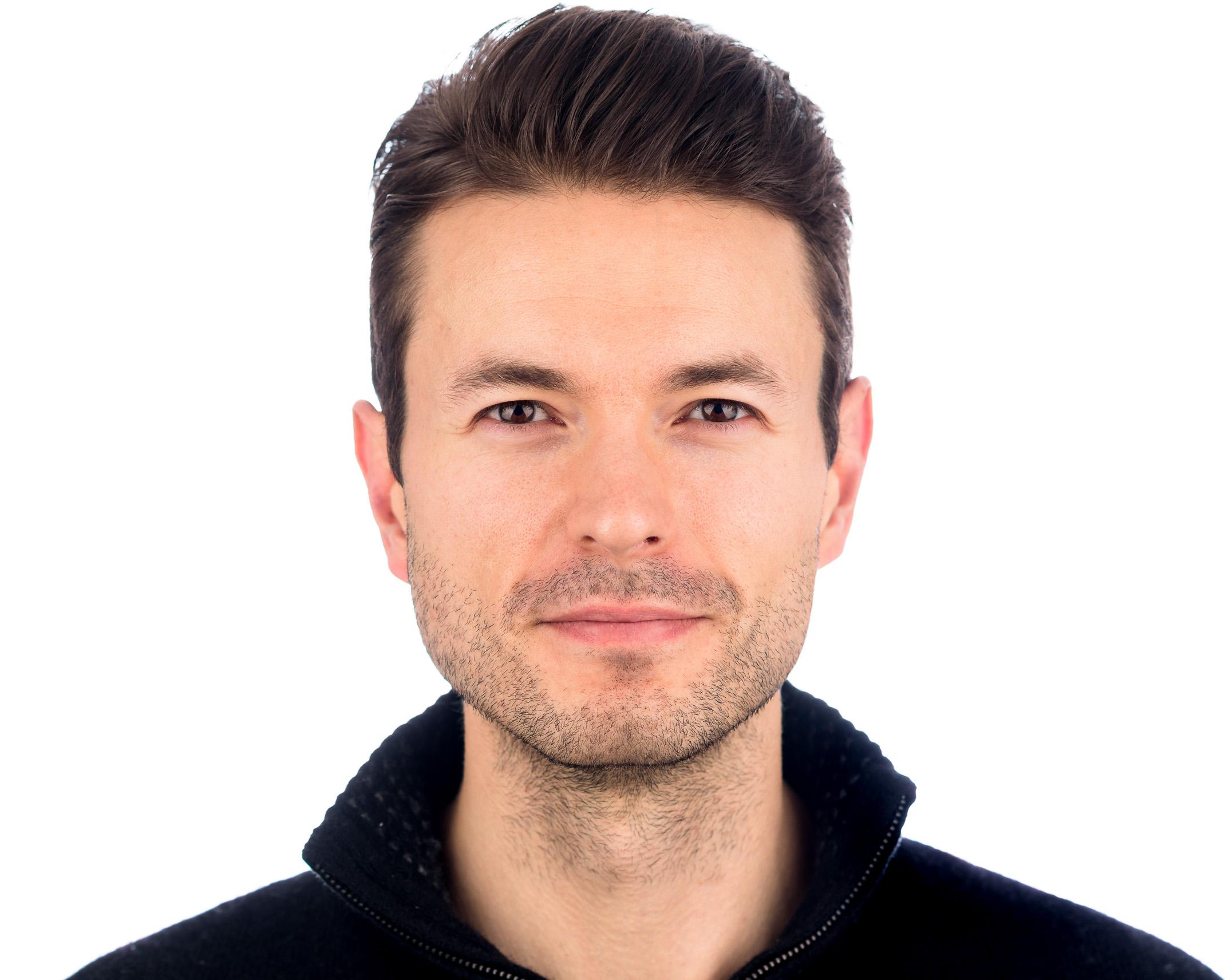 actor Adrian Parks large photo