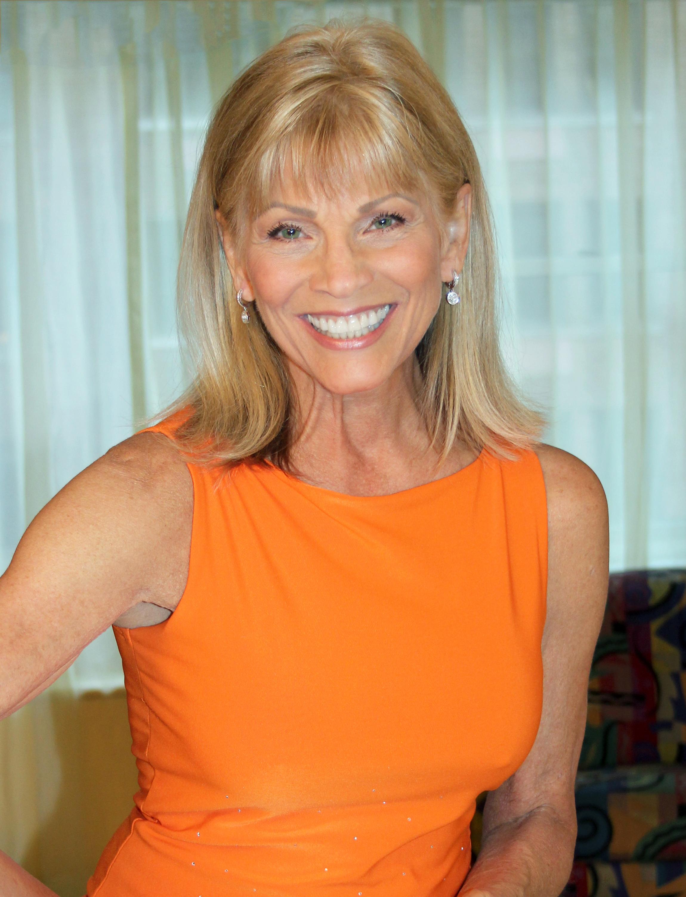 actor Sandy Dell large photo