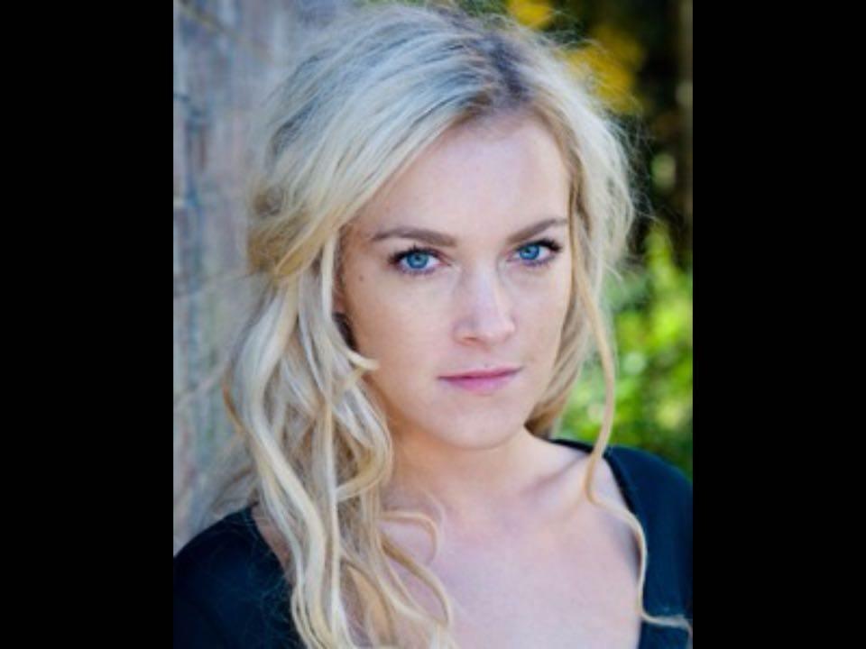 actor Laura McMonagle large photo