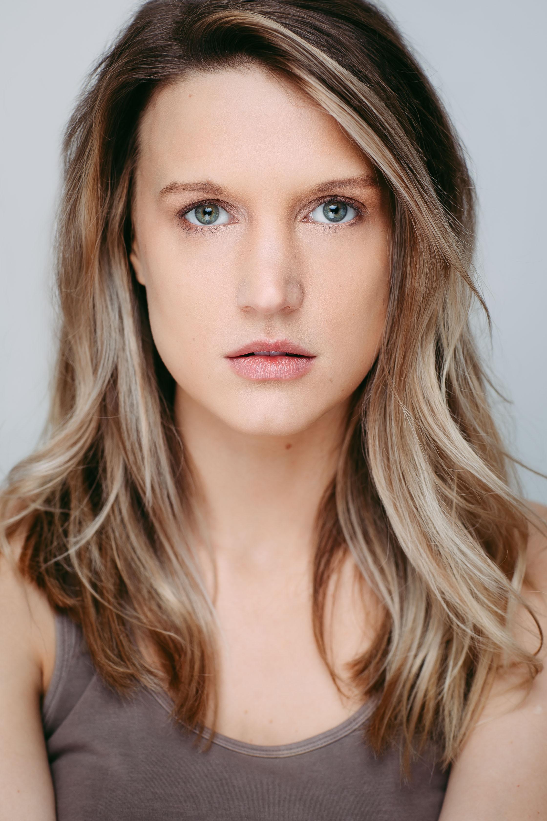 actor Jillian Knowles large photo