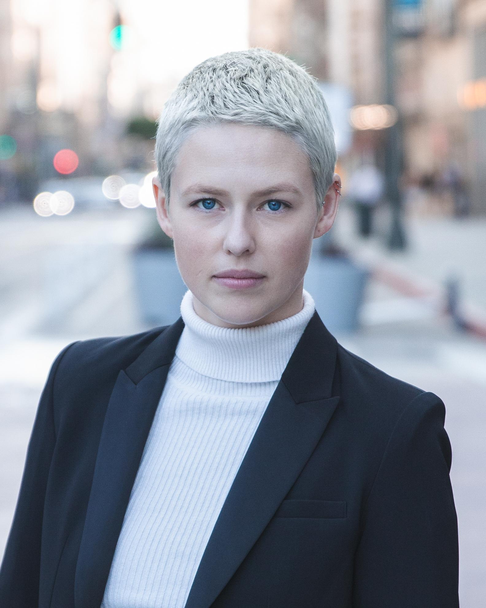 actor Carter Scott large photo