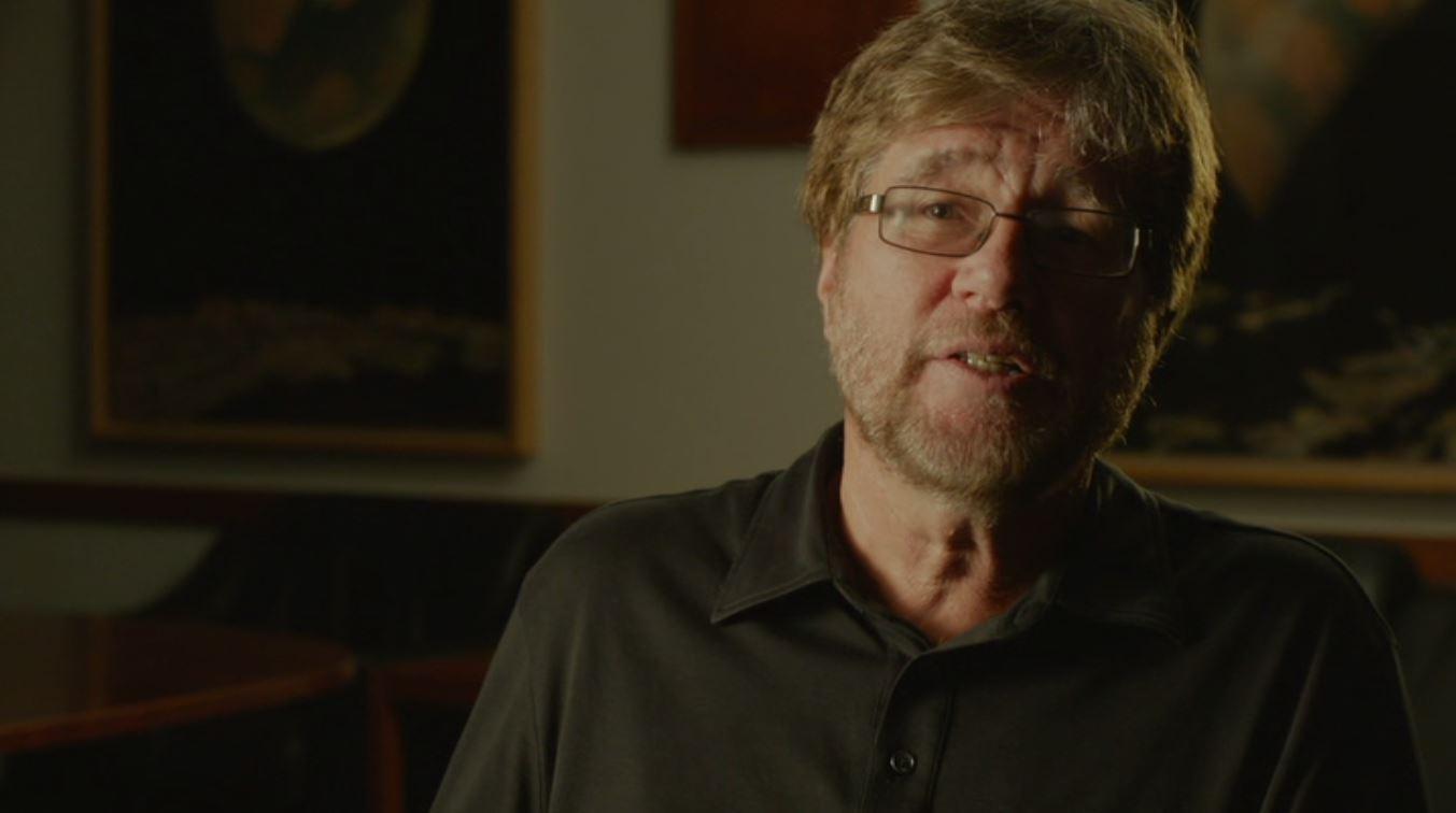 actor Michael Novacek large photo