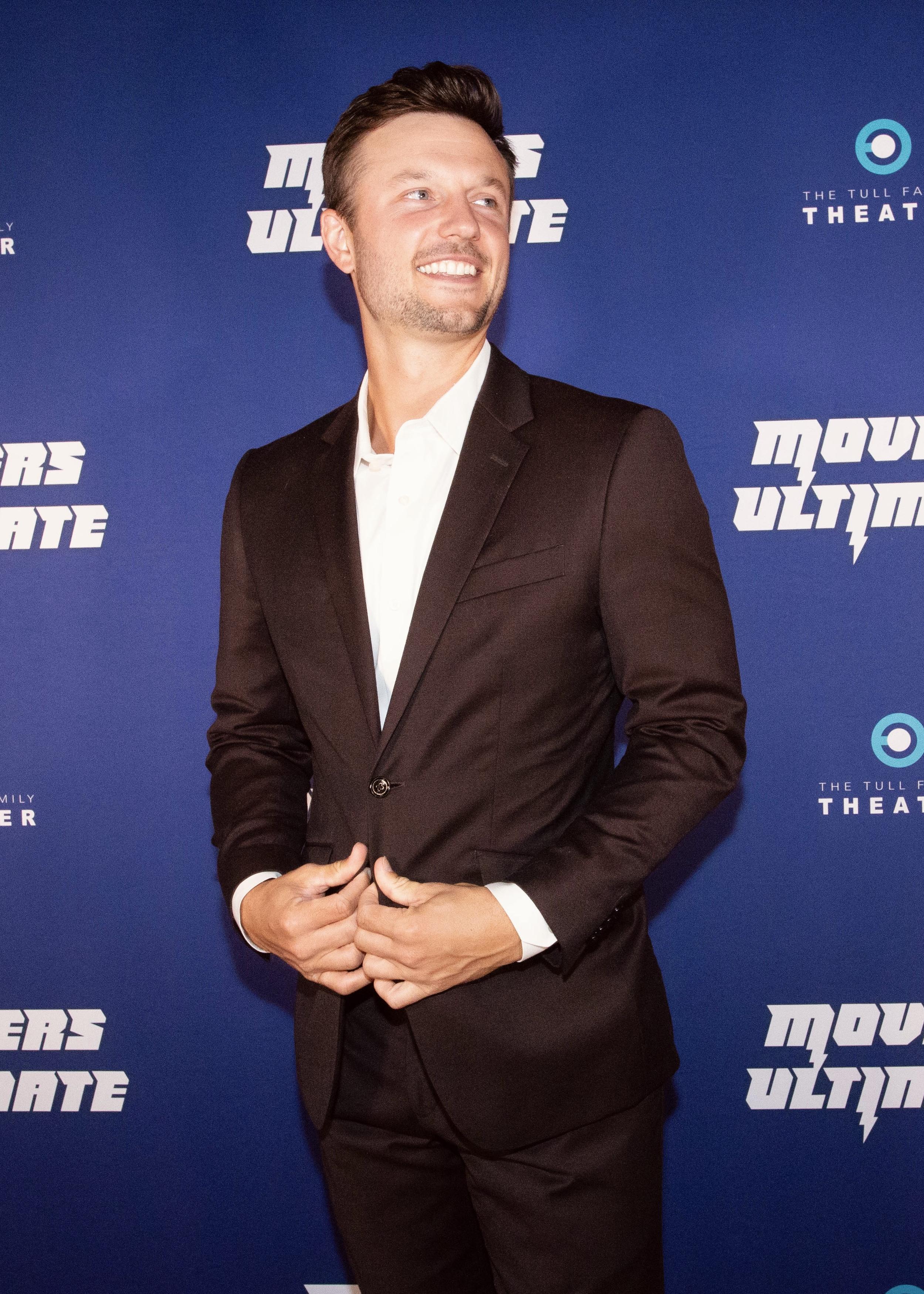 actor Andy J. Carlson large photo