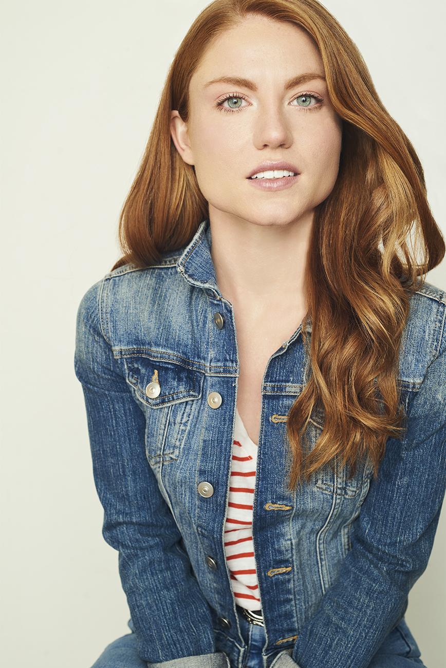 actor Annie Quigley large photo