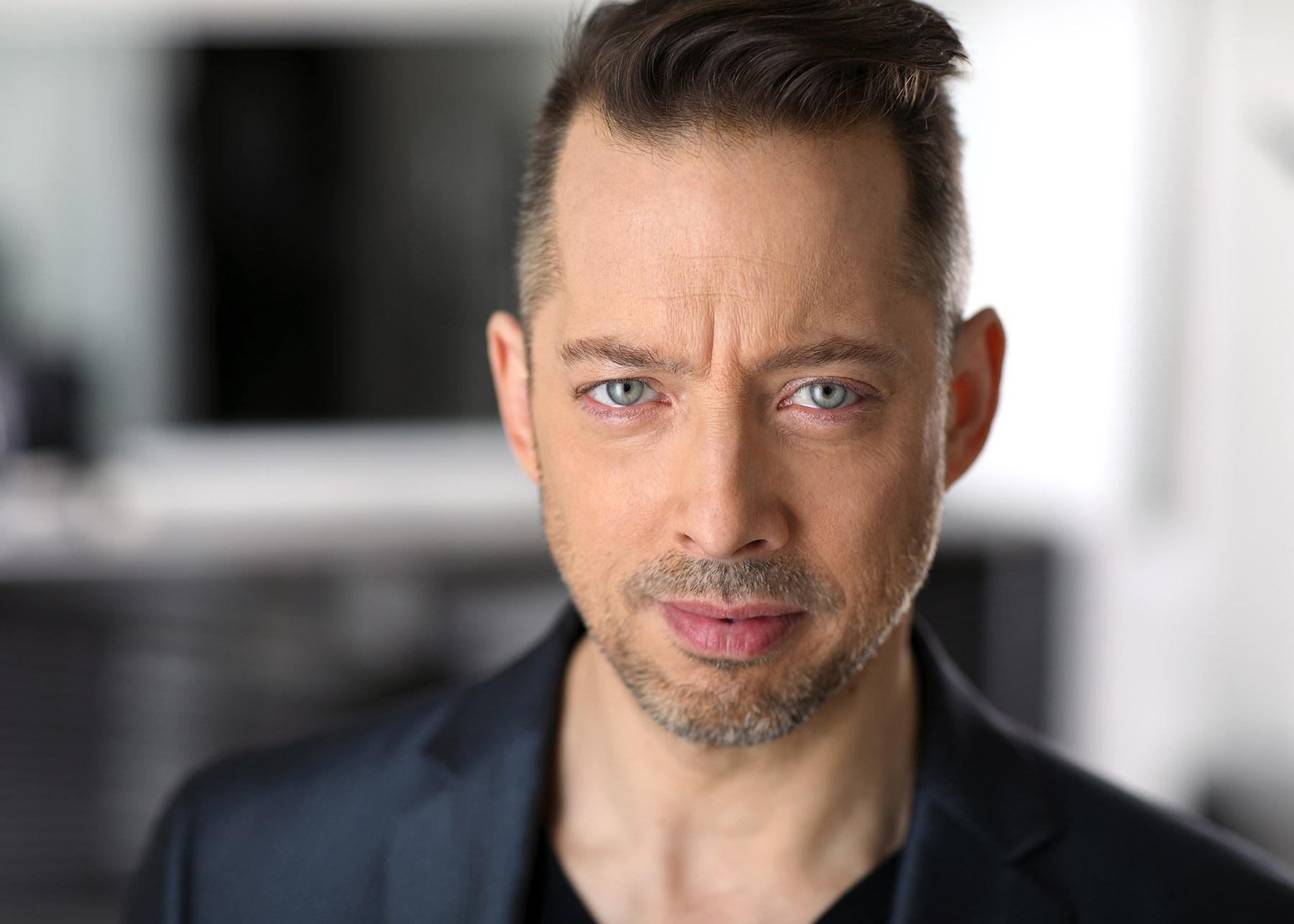 actor Christopher Halladay large photo