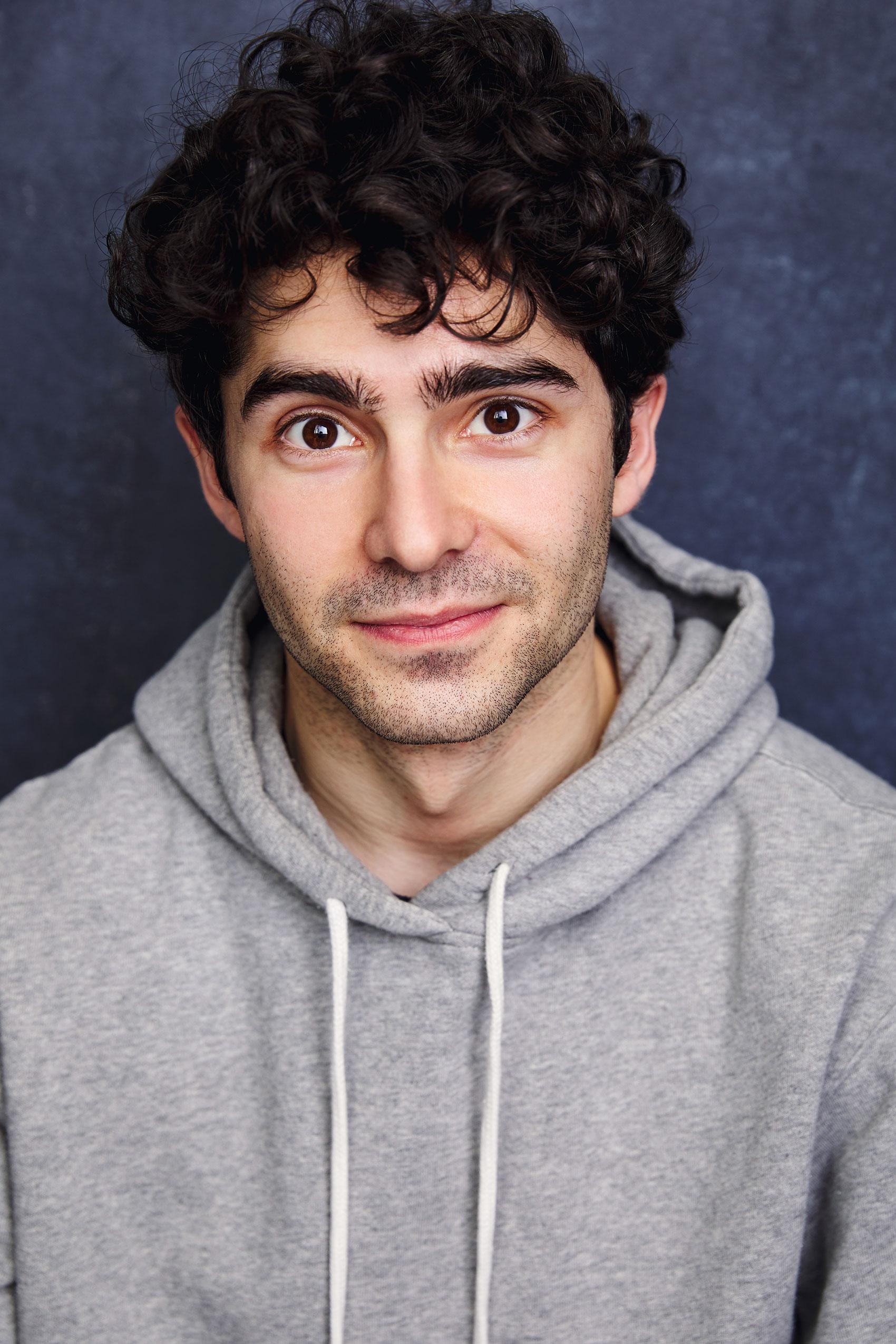 actor Bartley Booz large photo