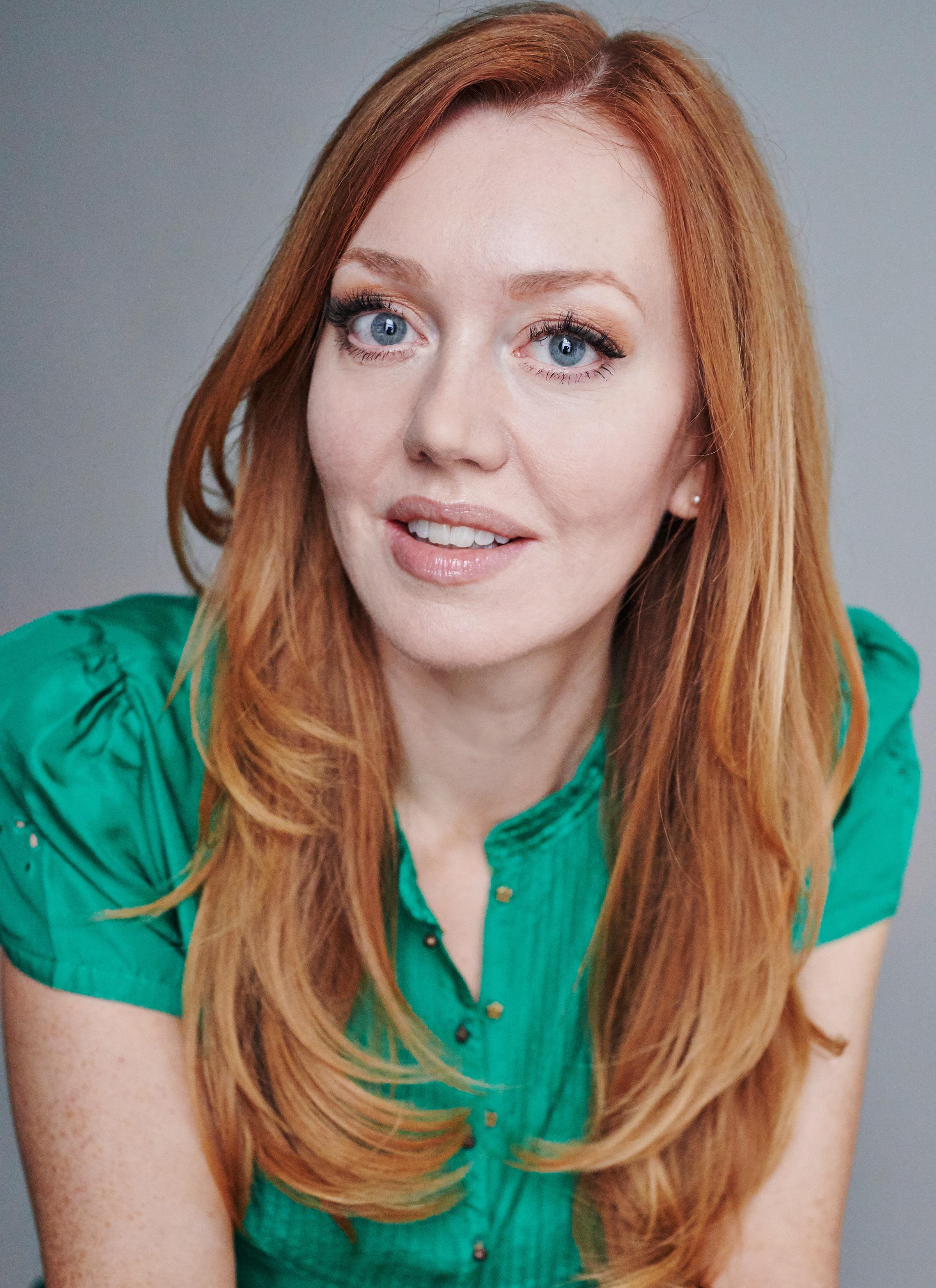 actor Katharine Bennett-Fox large photo