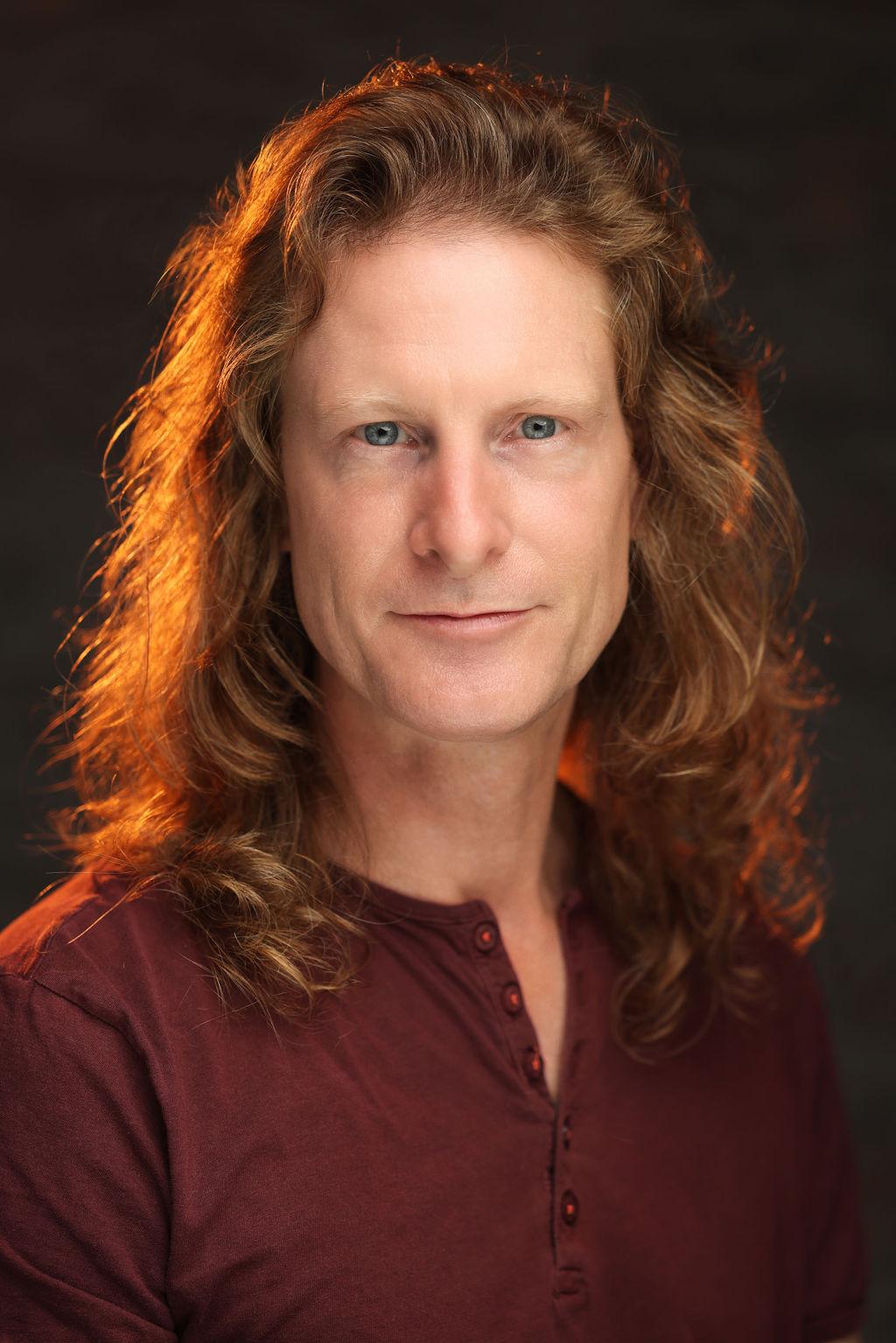 actor William Wolfe Hogan large photo