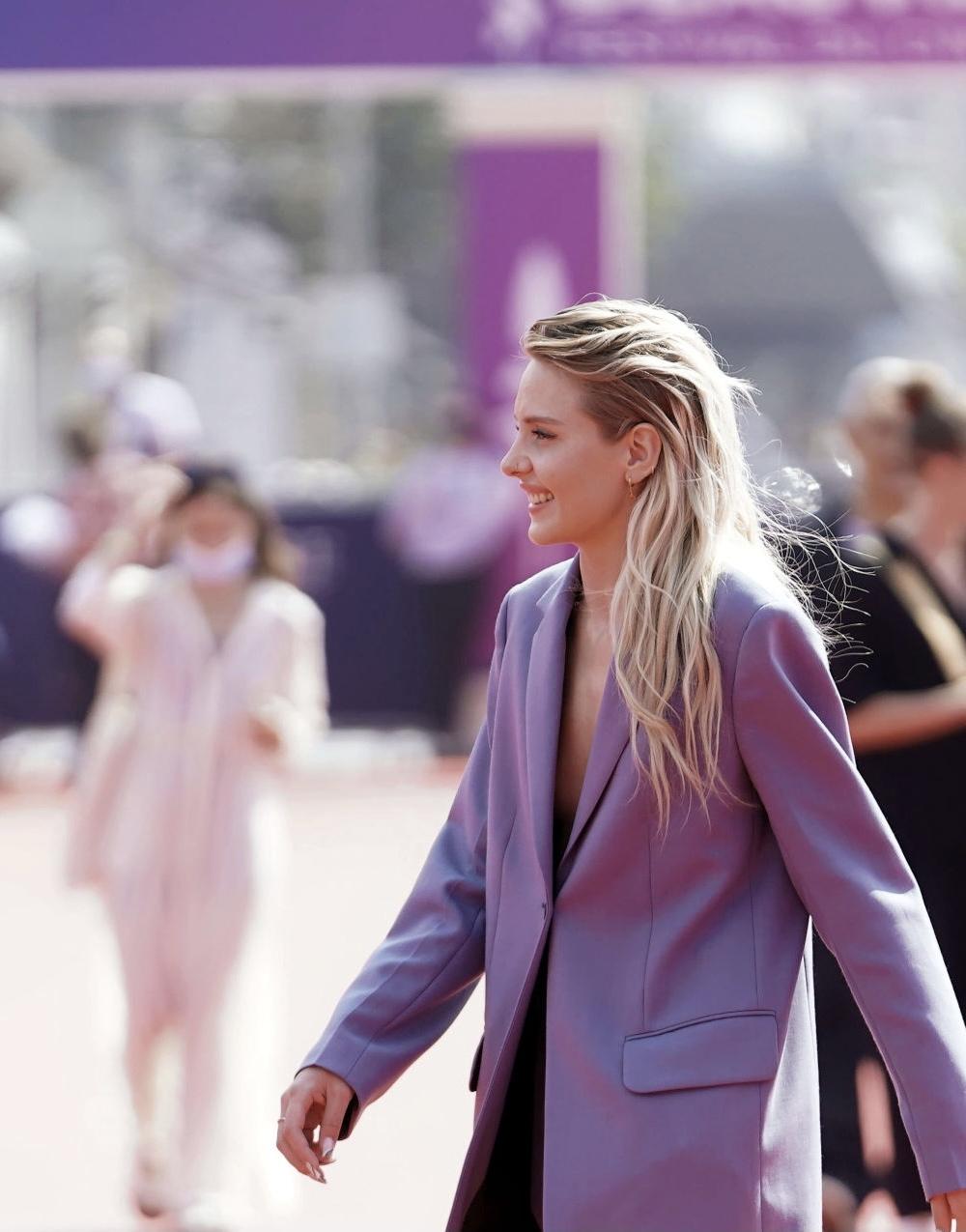 actor Sofia Kappel large photo