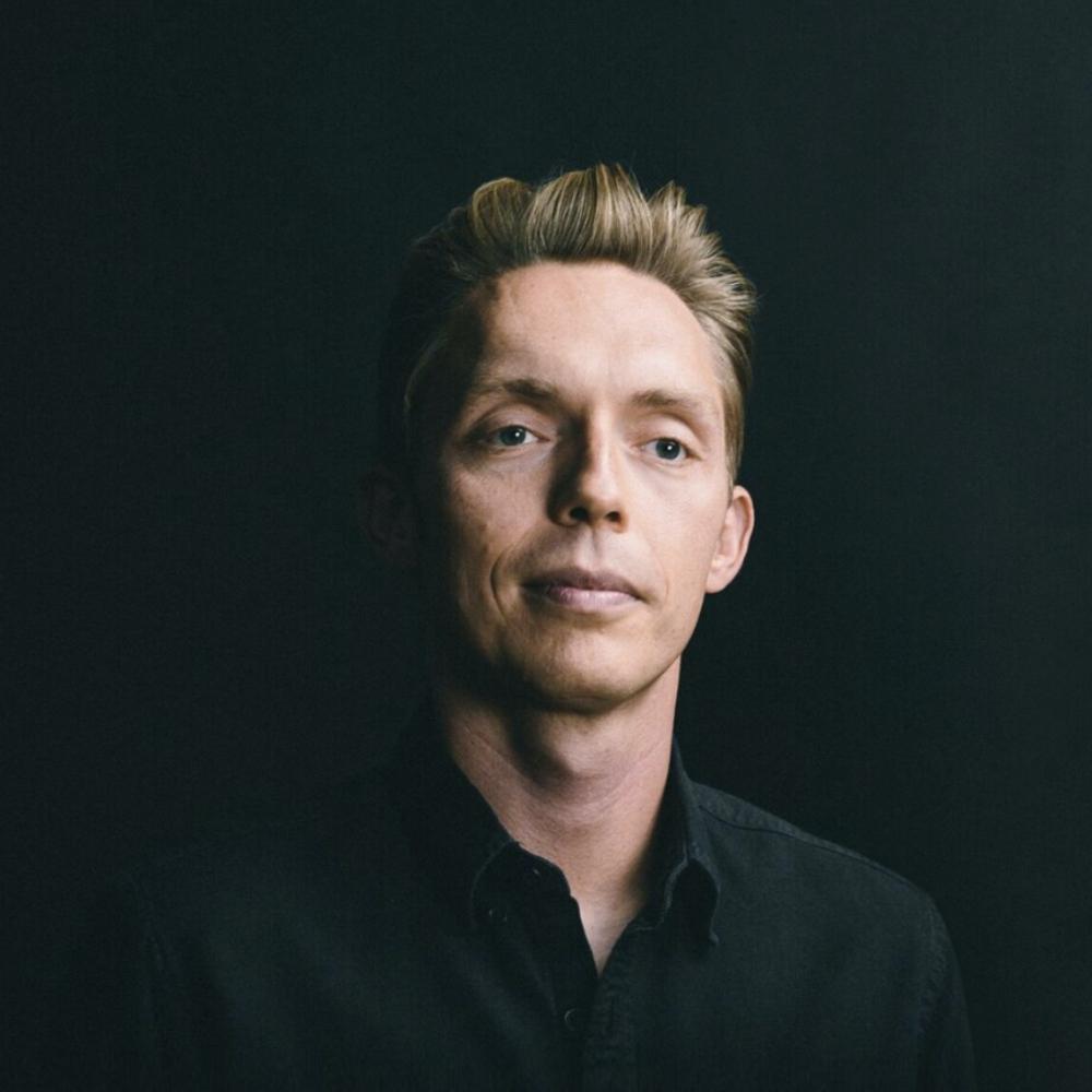 actor Joshua Fields Millburn large photo