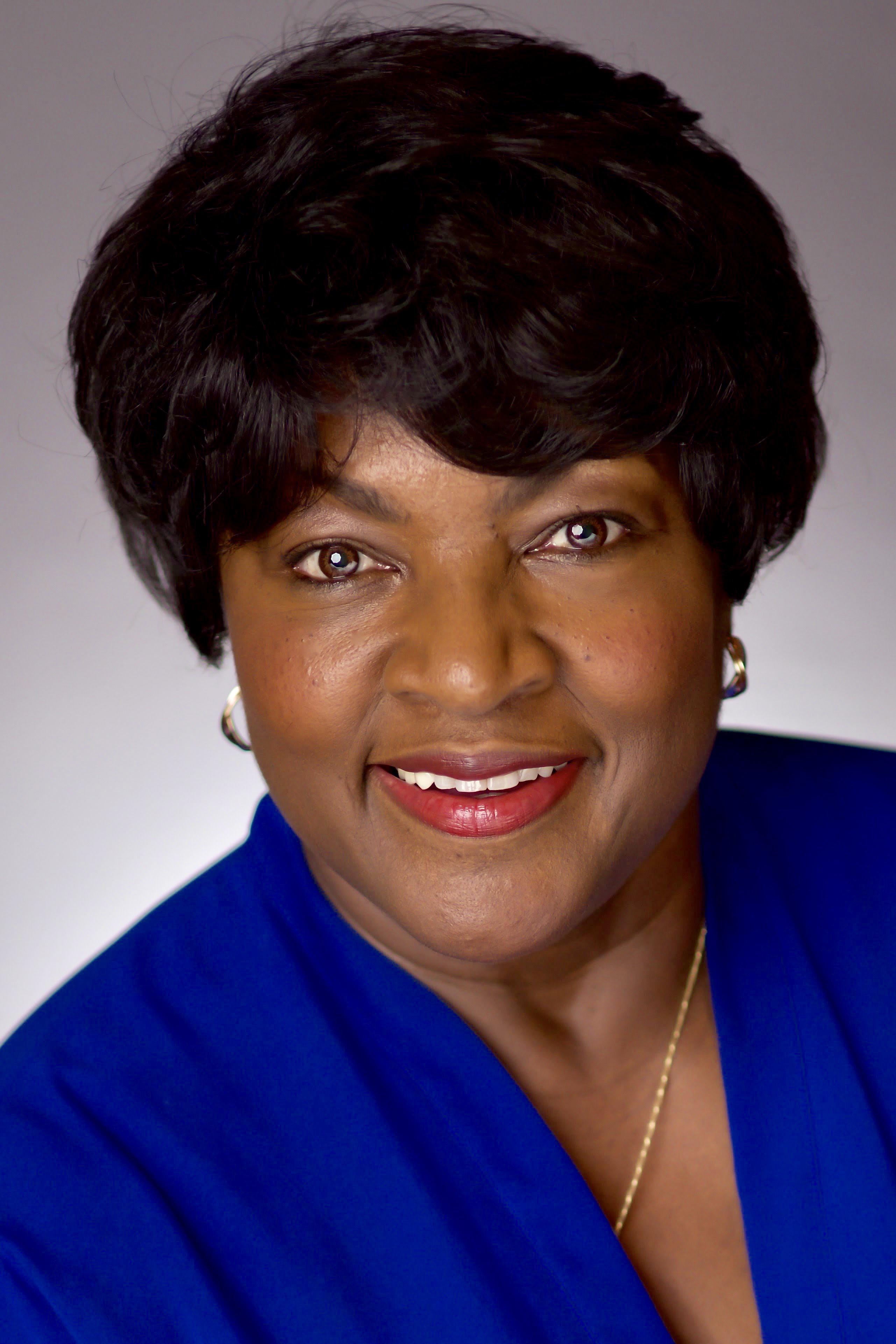 actor Cassandra L. Small large photo