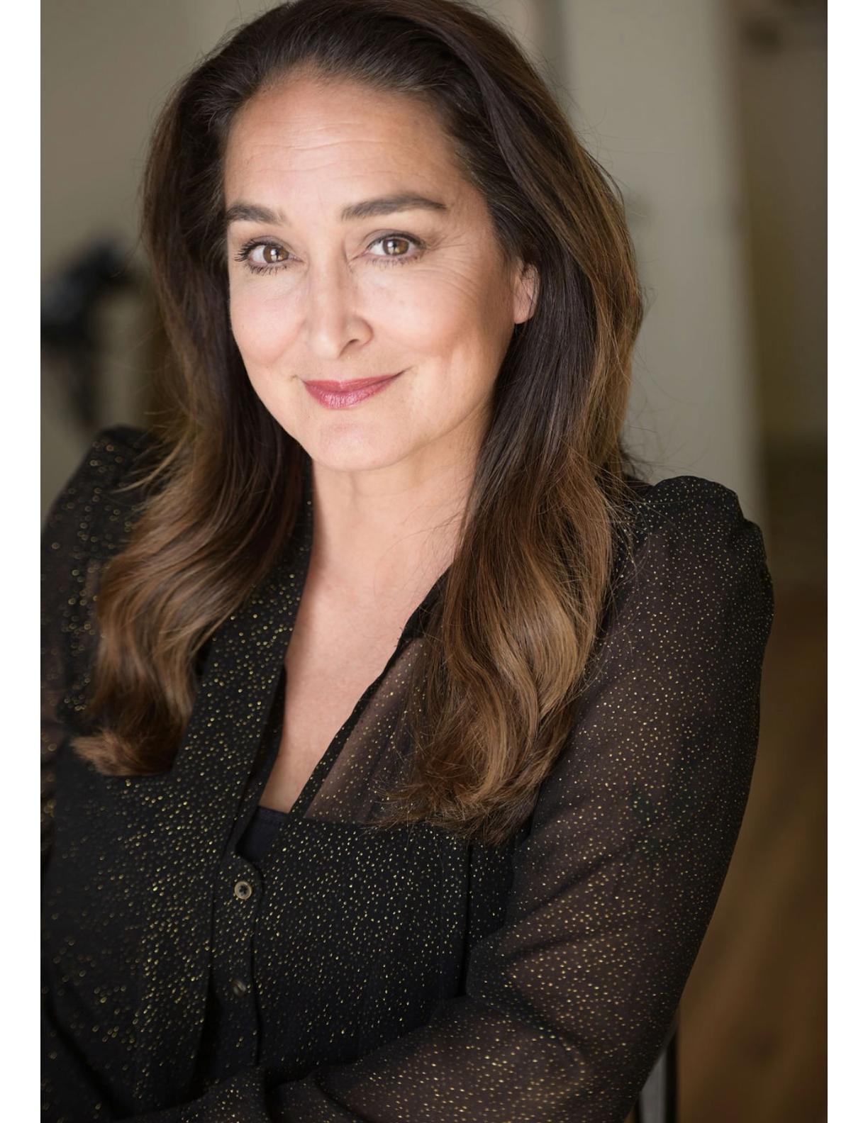 actor April Duran large photo