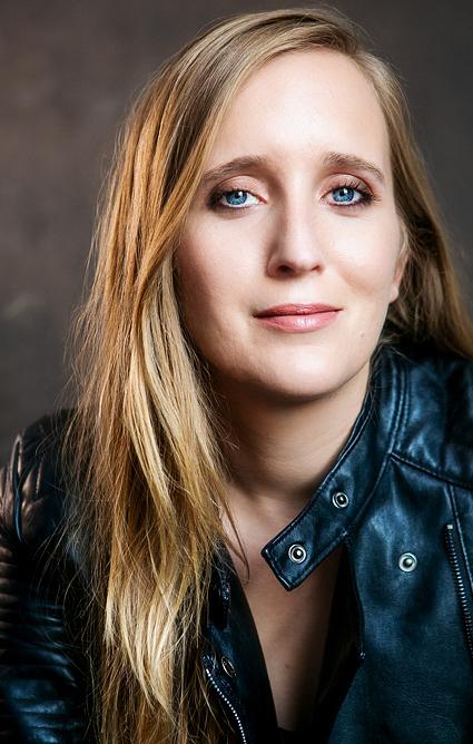 actor Sarah Tither-Kaplan large photo