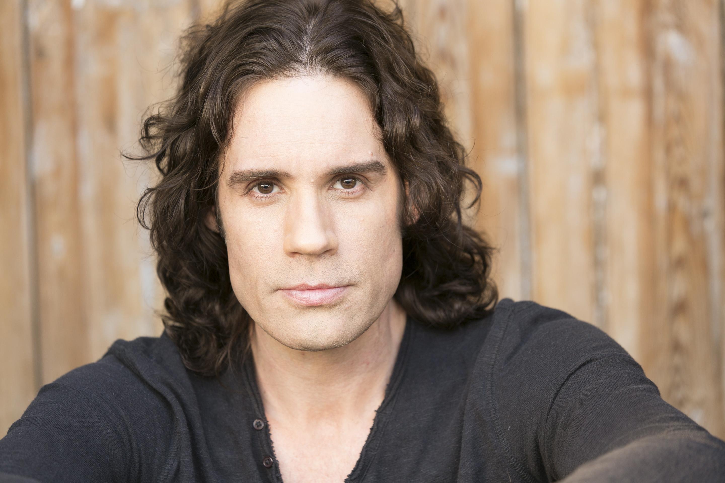 actor Michael Petted large photo