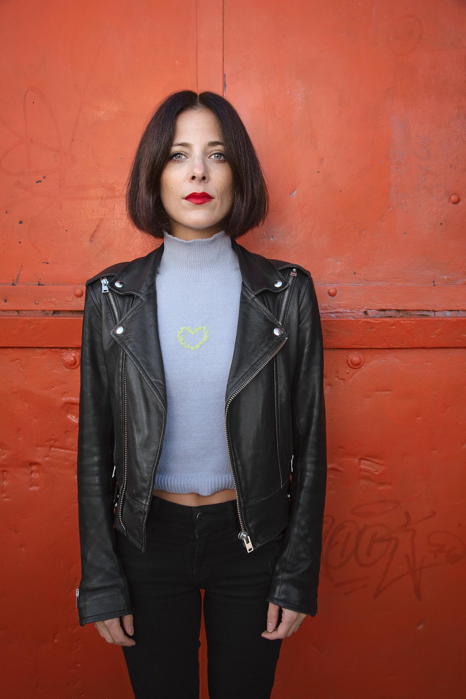 actor Lucie Pohl large photo