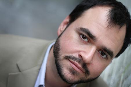 actor Michael Cornacchia large photo