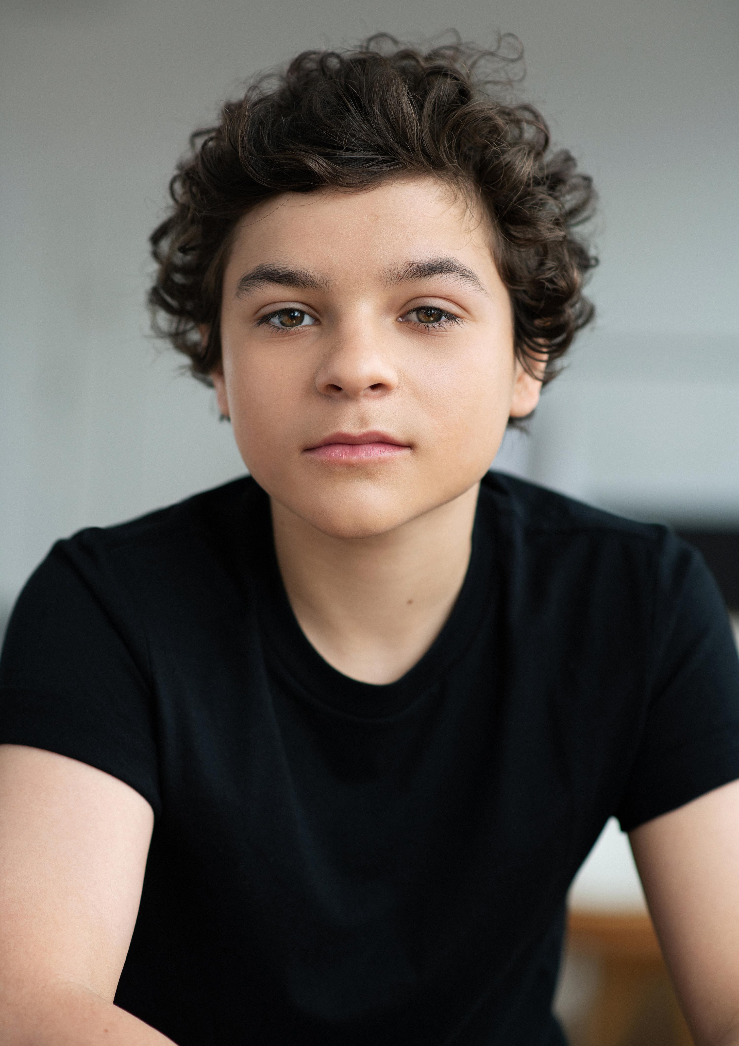 actor Iani Bédard large photo