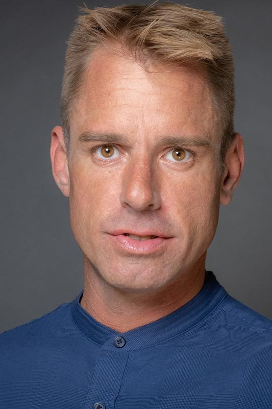 actor Cory Kirk large photo