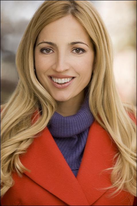 actor Elika Portnoy large photo