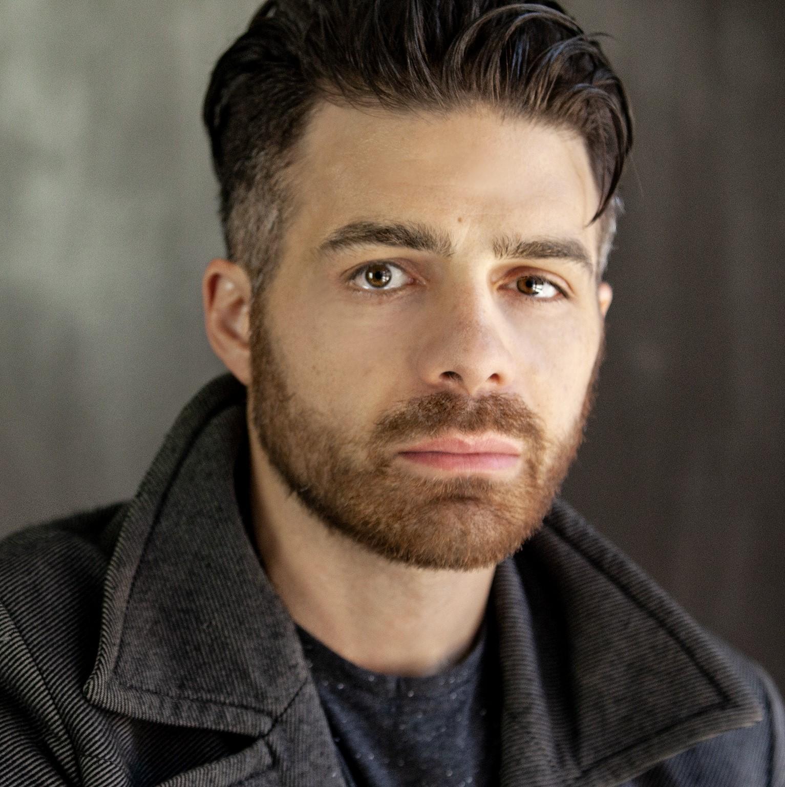 actor Amir Sám Nakhjavani large photo