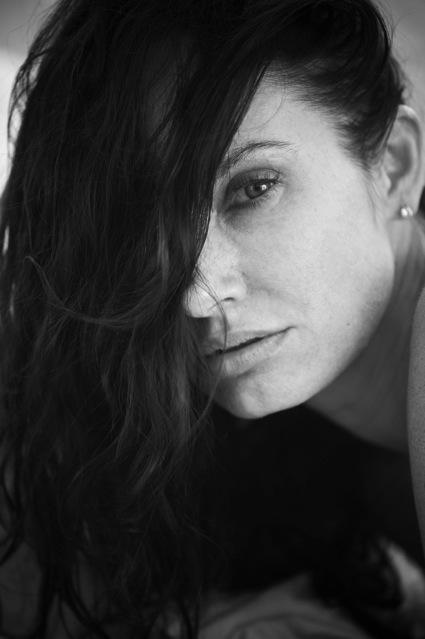 actor Shannon Makhanian large photo