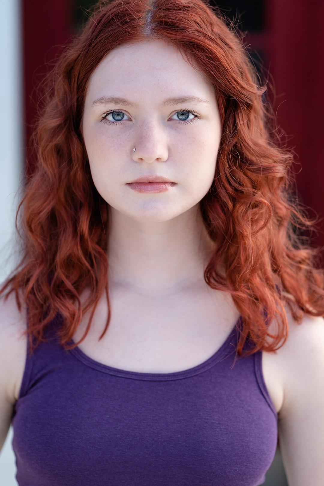 actor Makenna Weyburne large photo