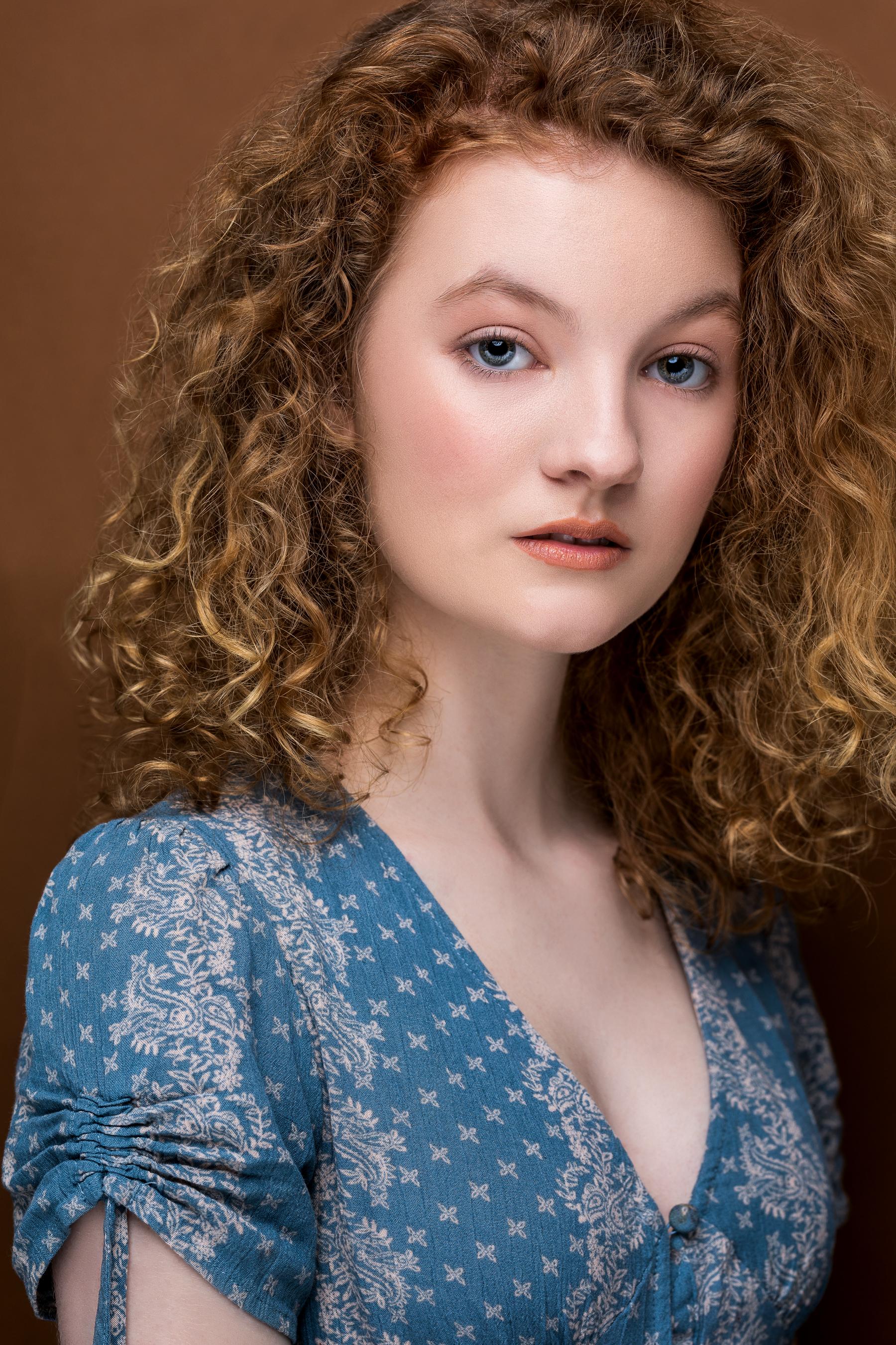 actor Catherine Oliviere large photo