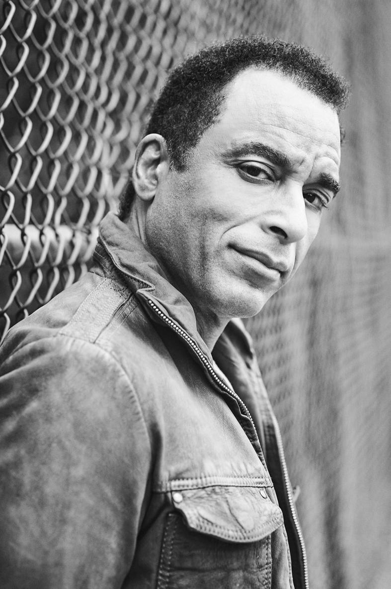 actor Jon Secada large photo