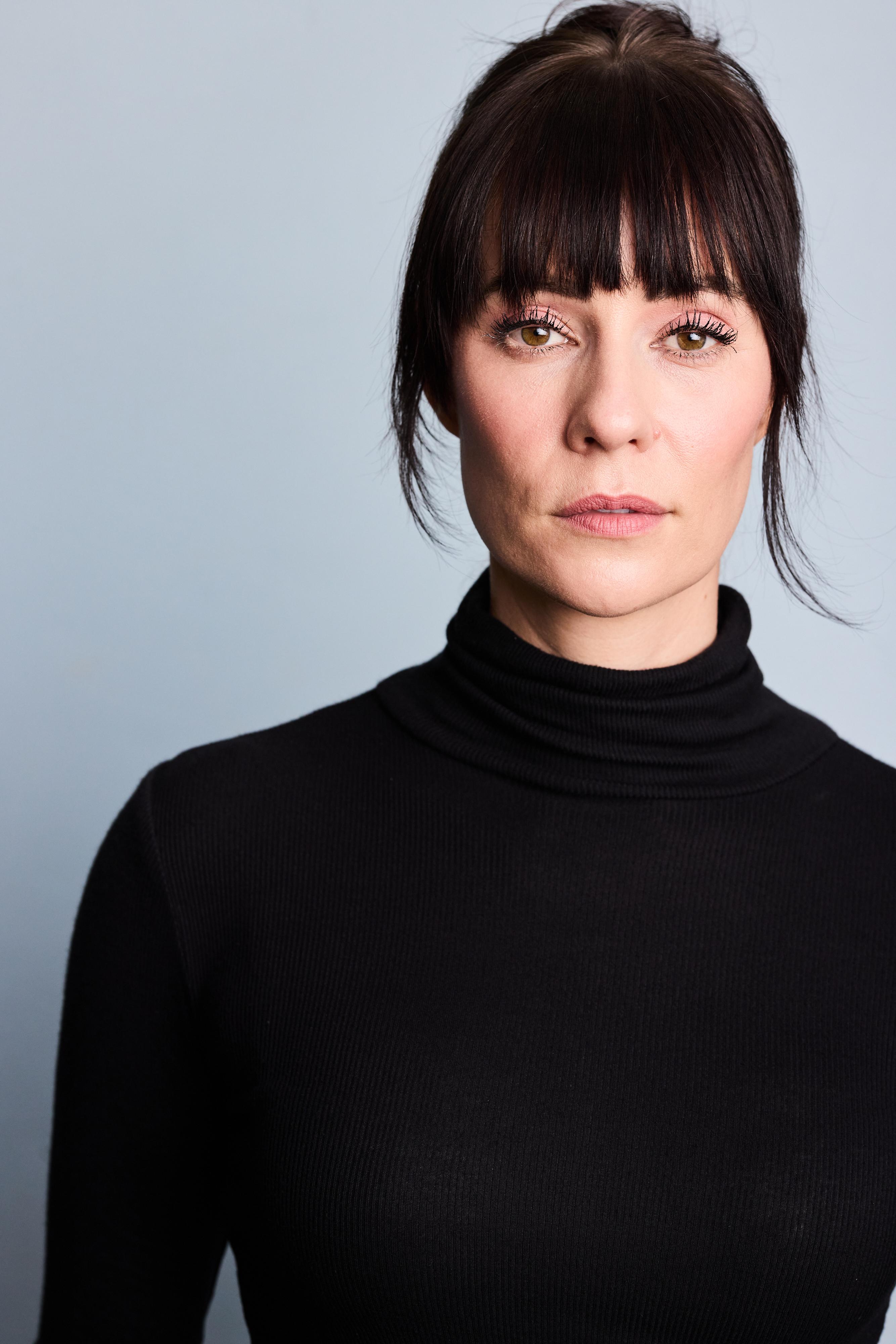 actor Tara Erickson large photo