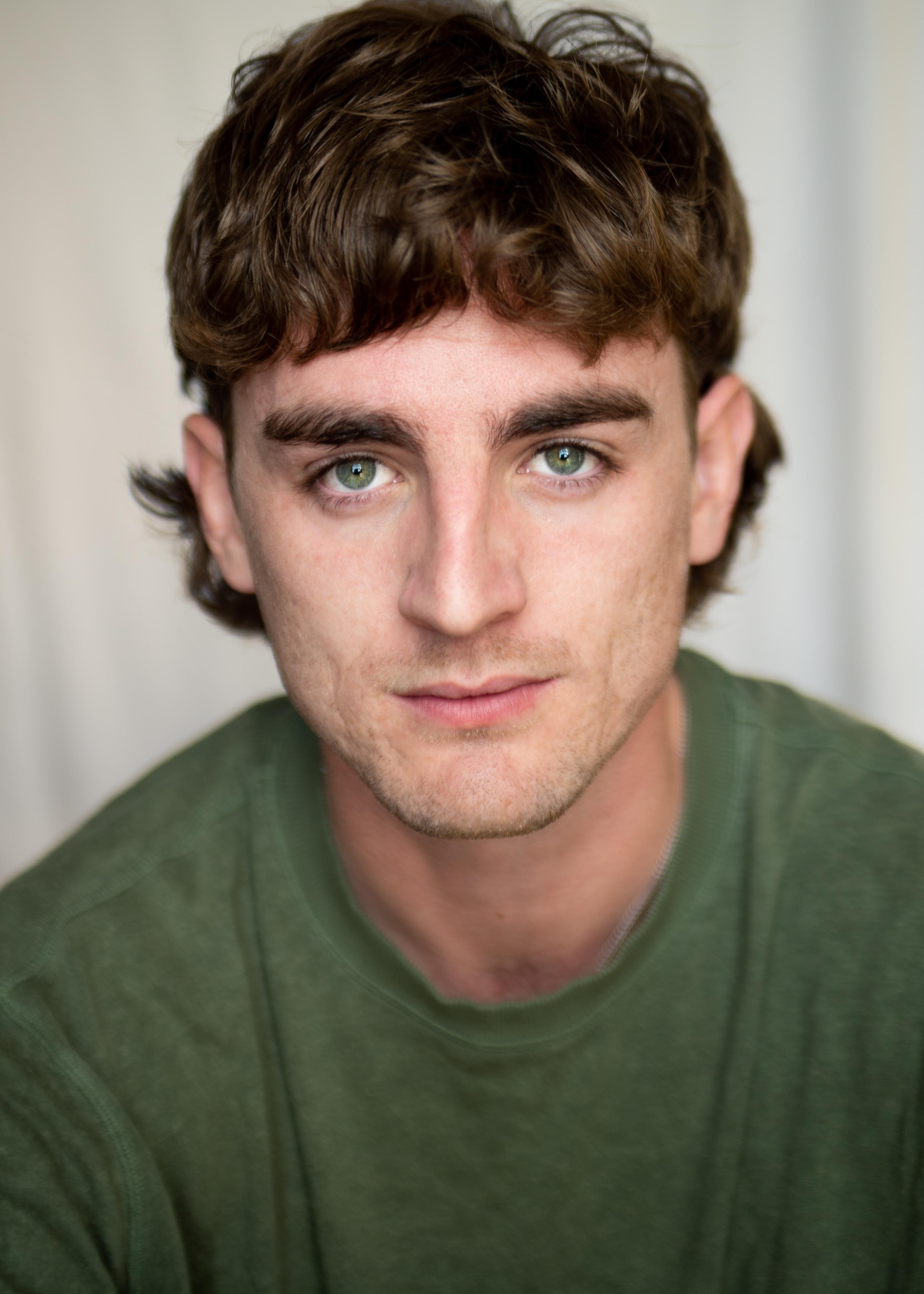 actor Luke J. Morgan large photo