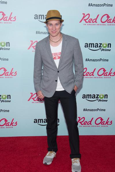 actor Nick Bailey large photo