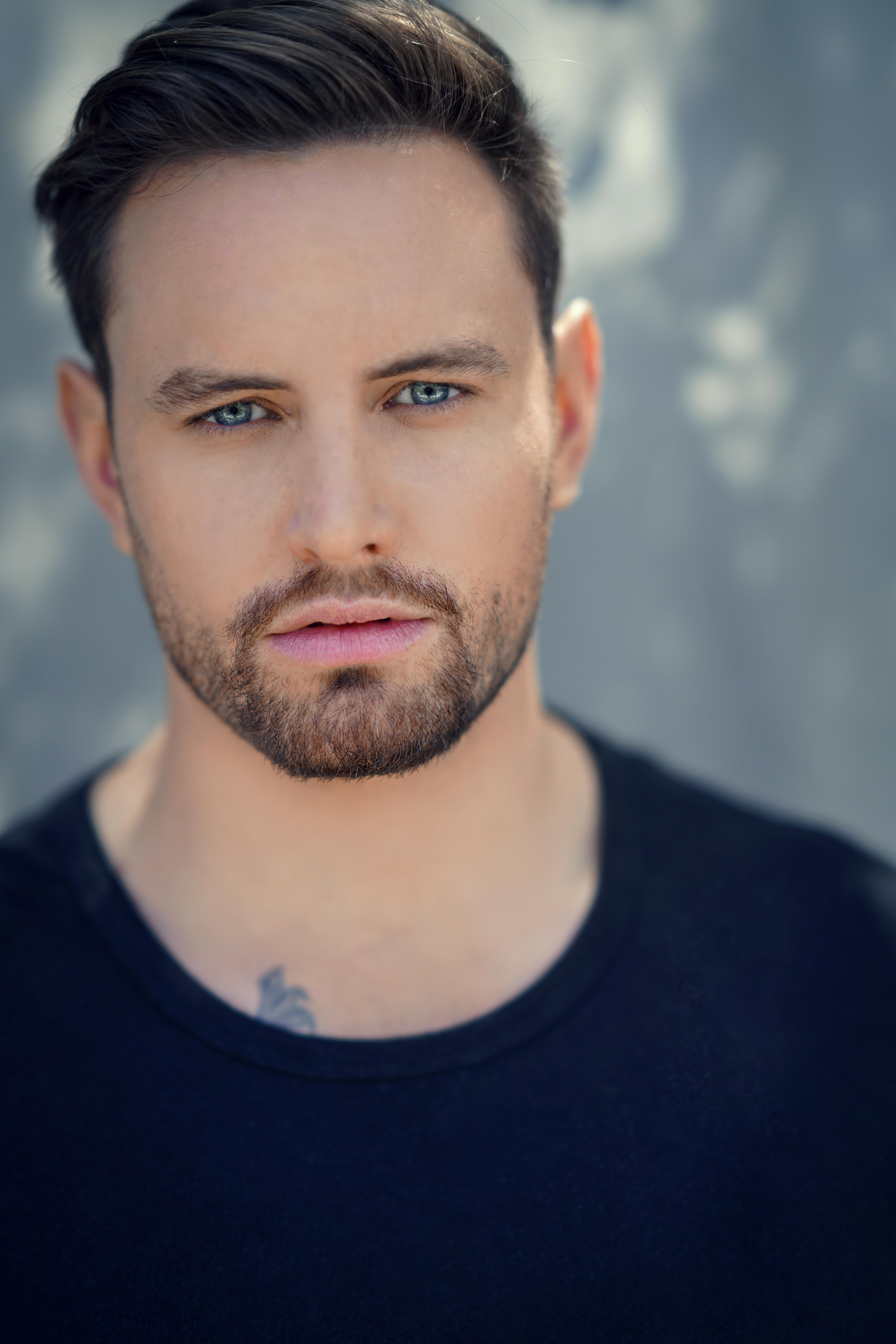 actor Riley Murphy large photo