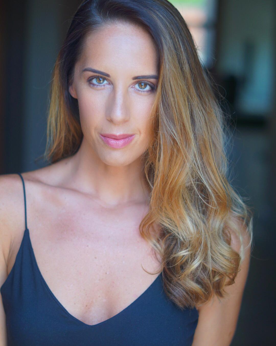 actor Tiffani Hilton large photo