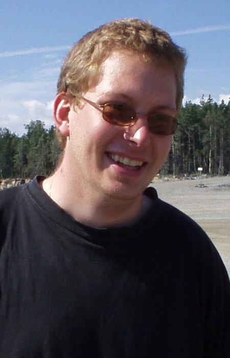 actor Henric Brandt large photo