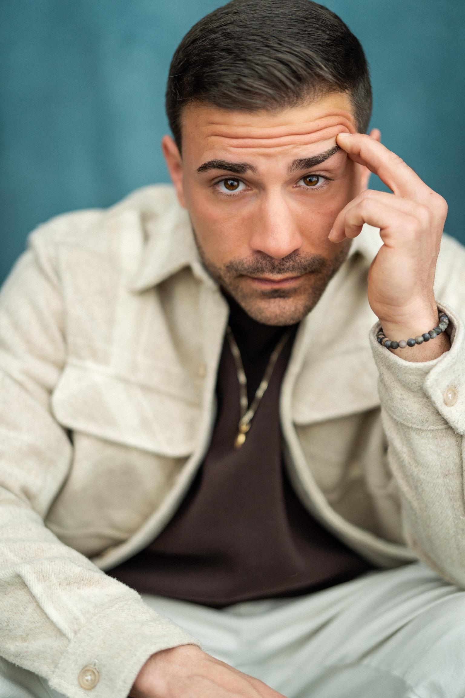 actor Kem Hassan large photo