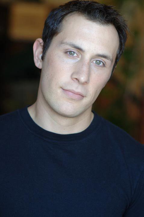 actor Mike Carlsen large photo