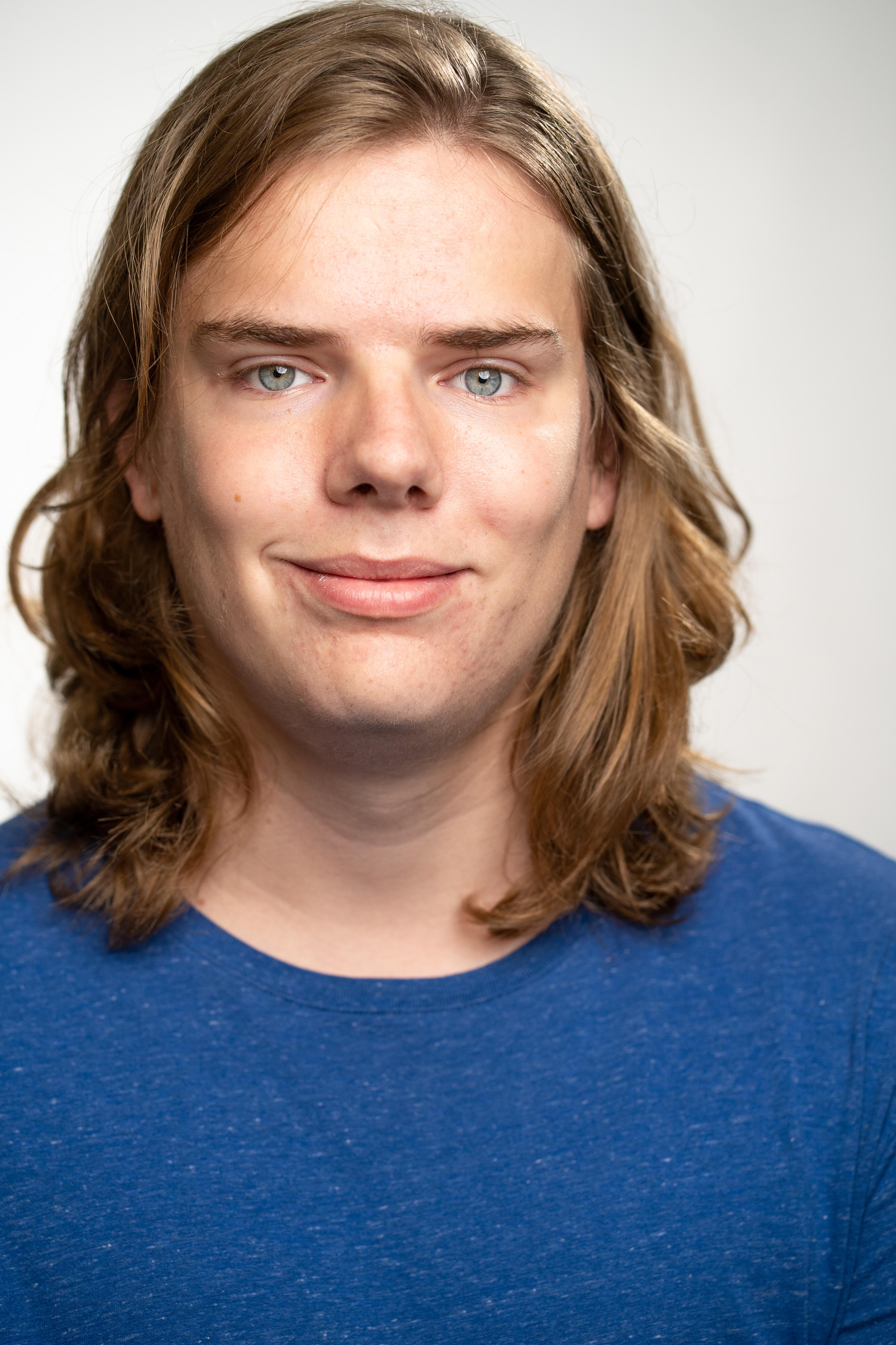 actor Owen Scheid large photo