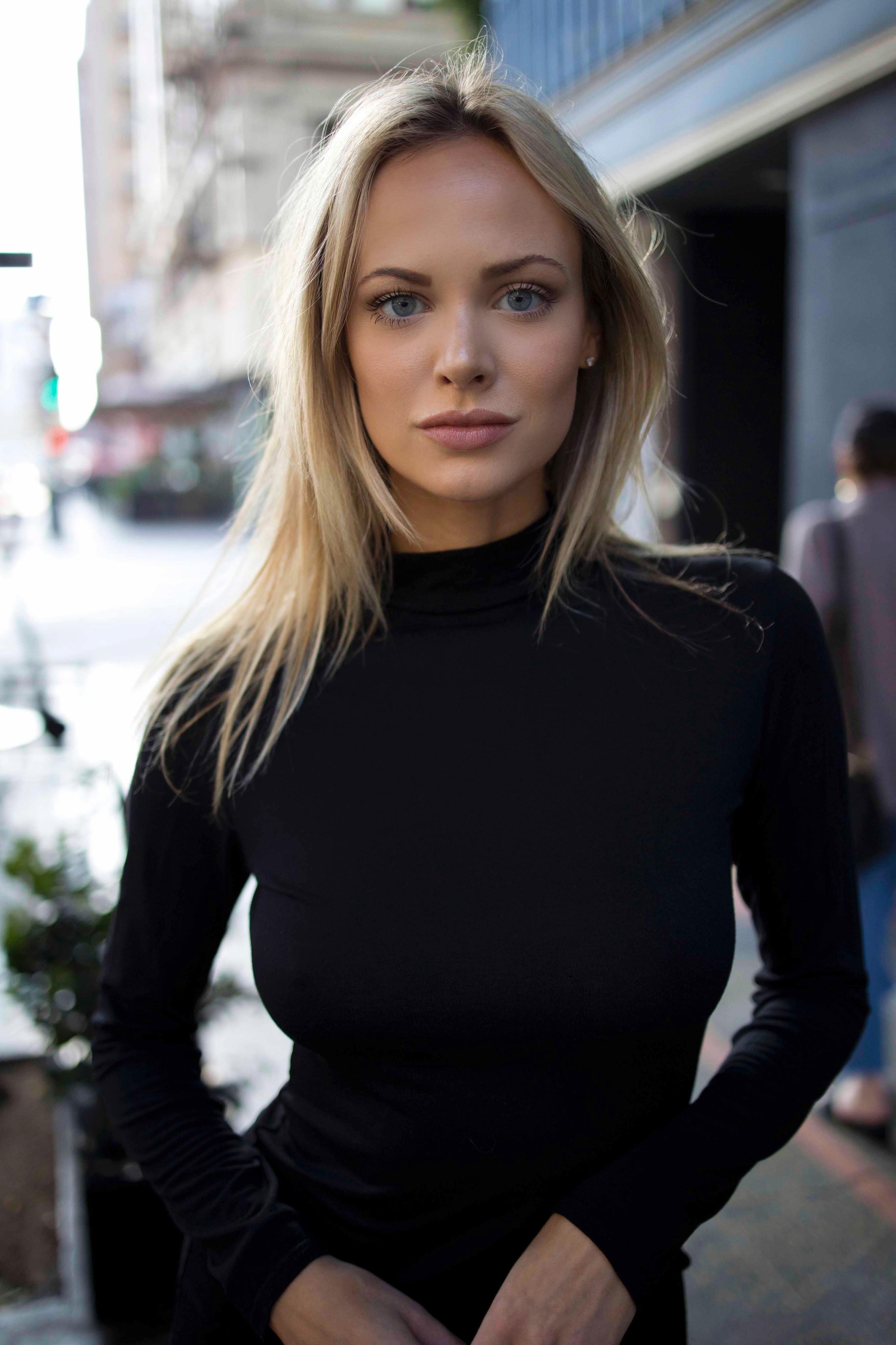 actor Meghan Roberts large photo