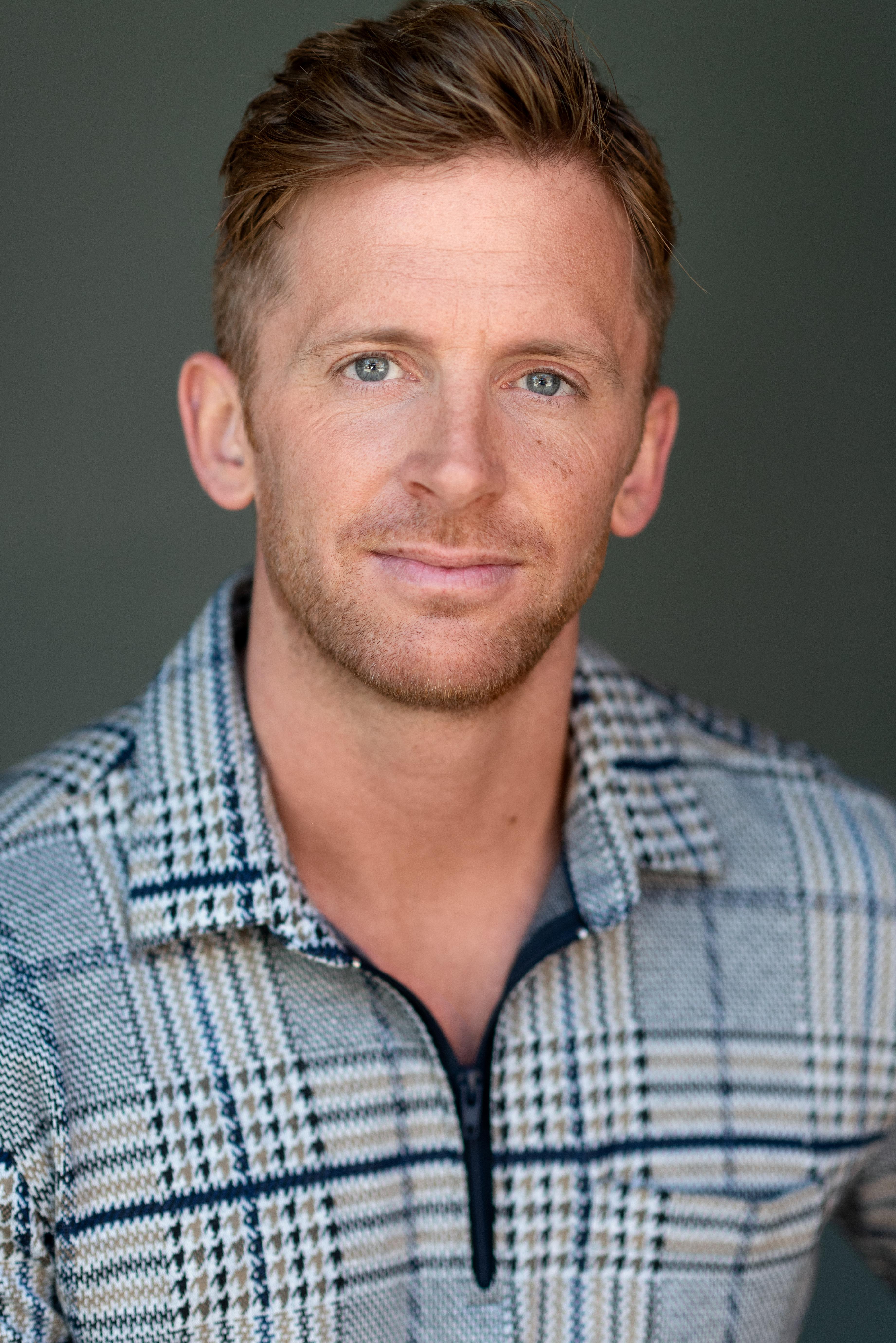 actor Liam Seymour large photo