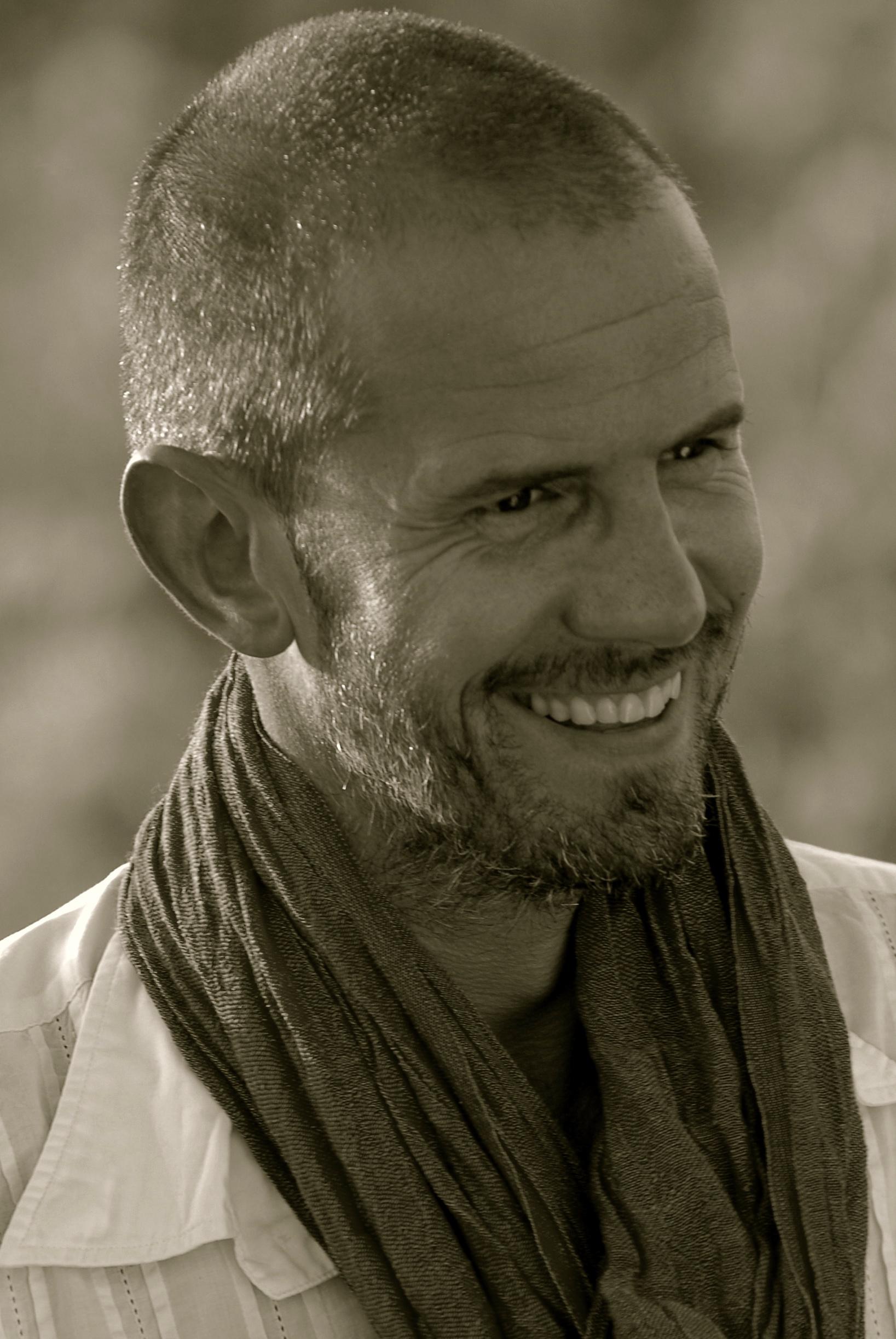 actor Andrea Ravera large photo