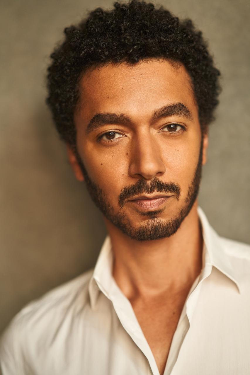 actor Shawn Carter Peterson large photo