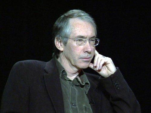 actor Ian McEwan large photo