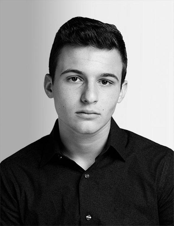 actor Cameron Kasky large photo