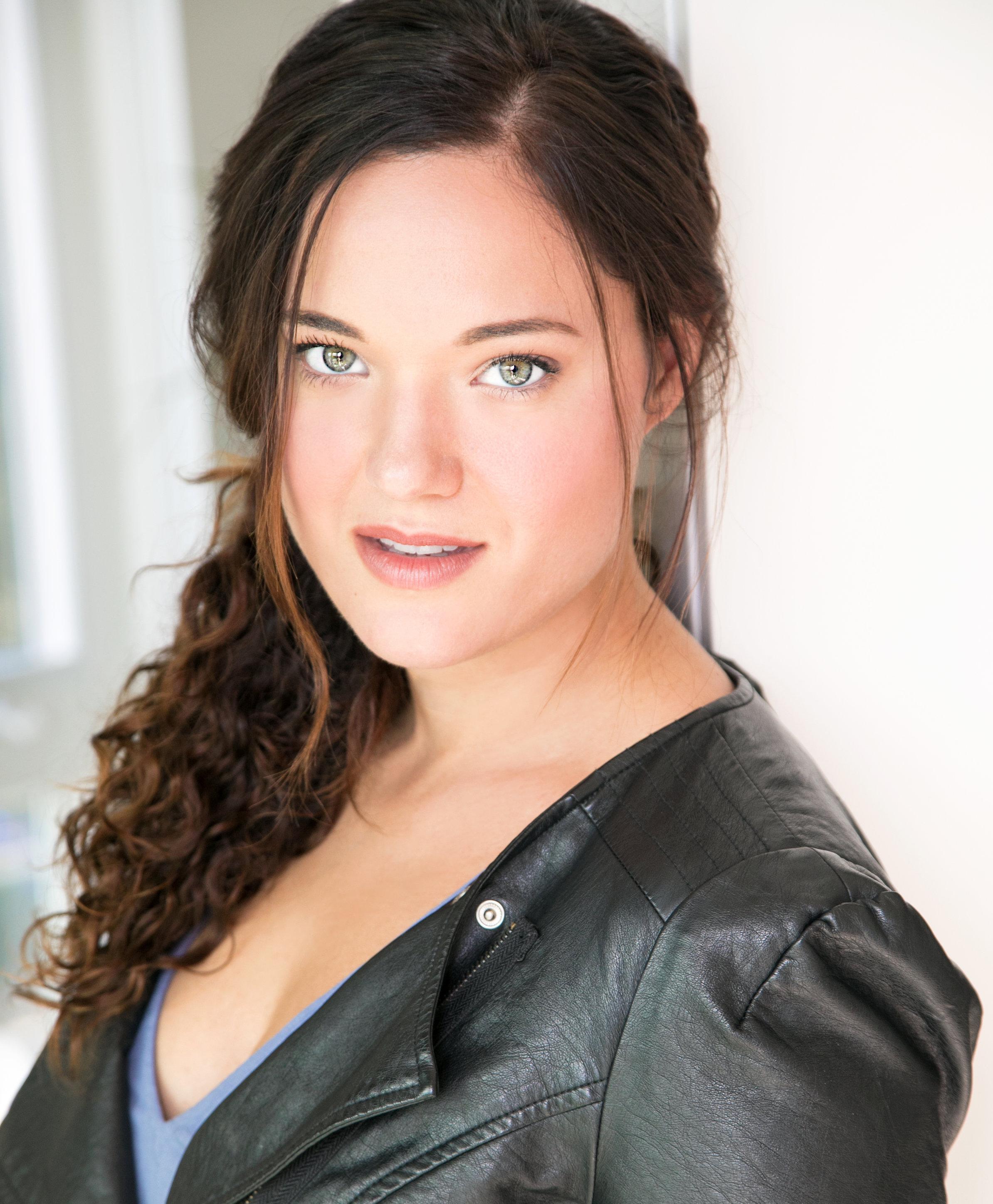 actor Samantha Bowling large photo