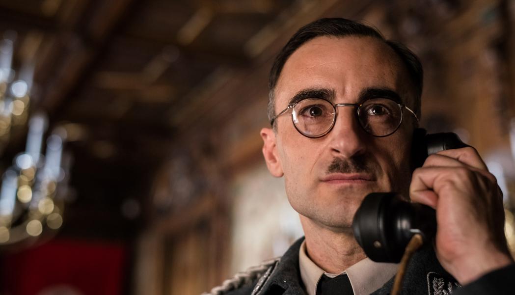 actor David Luque large photo