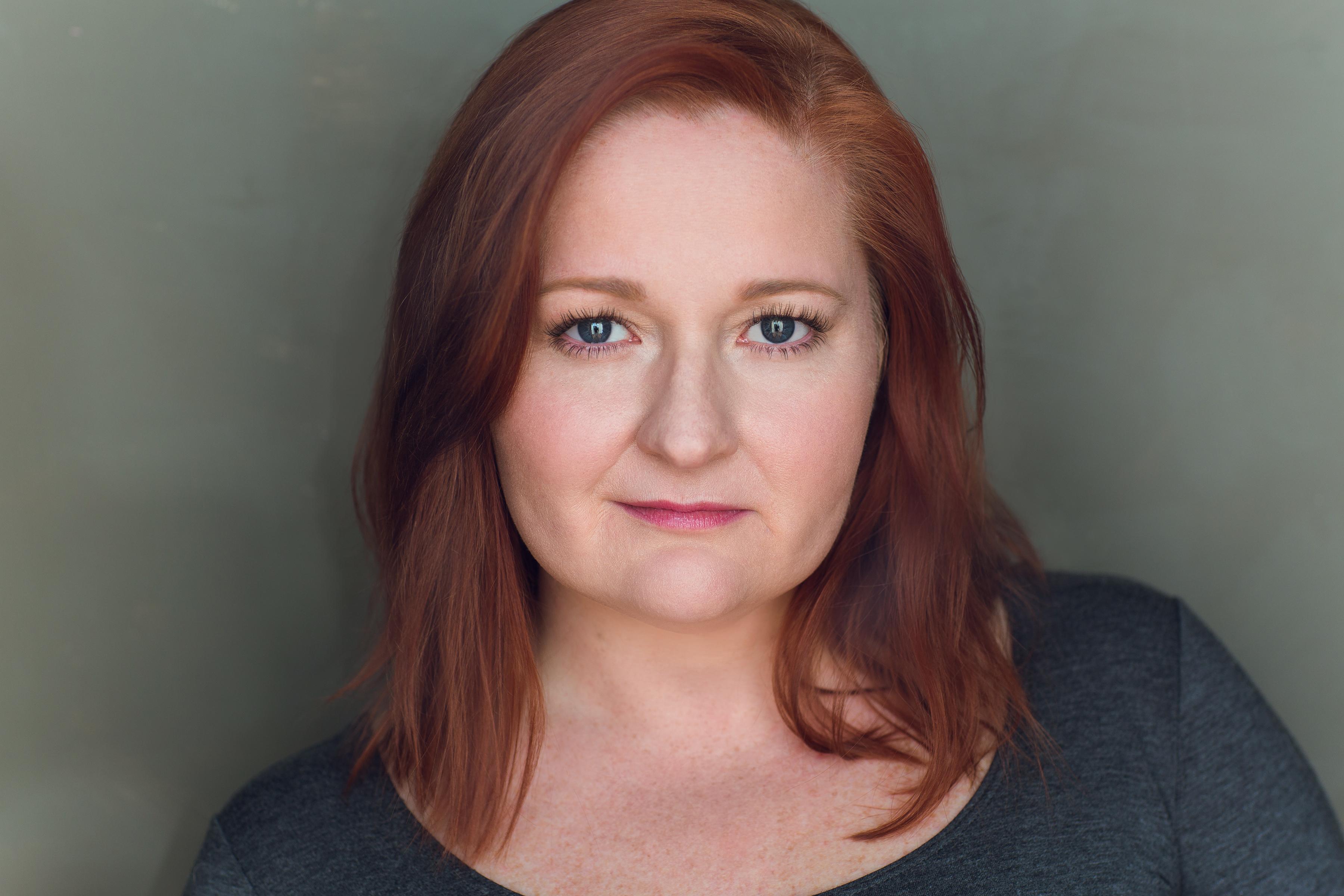 actor Meredith Handerhan large photo